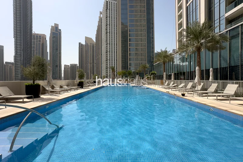 Sweeping Views of Sea and City Skyline | Prime63833397017601114