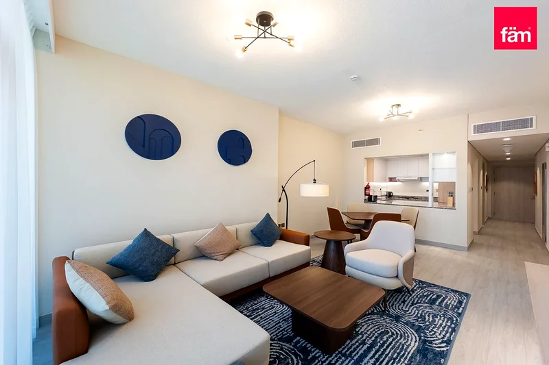 BILLS INCLUDED | VACANT | PRIME LOCATION63791098423171114
