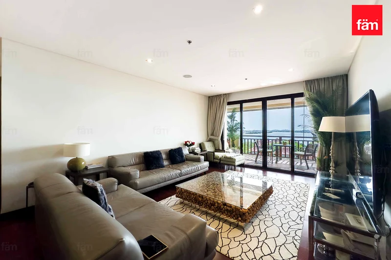 Panoramic Sea View | Negotiable | Vacant64009081819906111