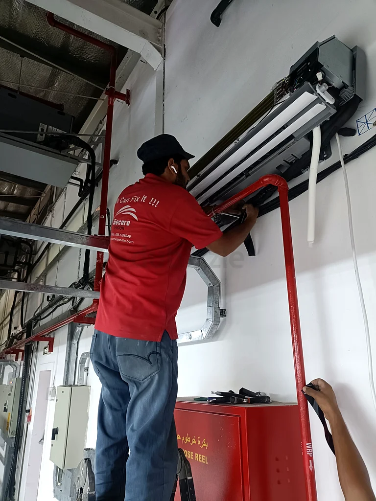 خدمة ممتازة لإصلاح تكييف الهواء / تنظيف / تركيب وحدات تكييف جديدة63219834803842112
