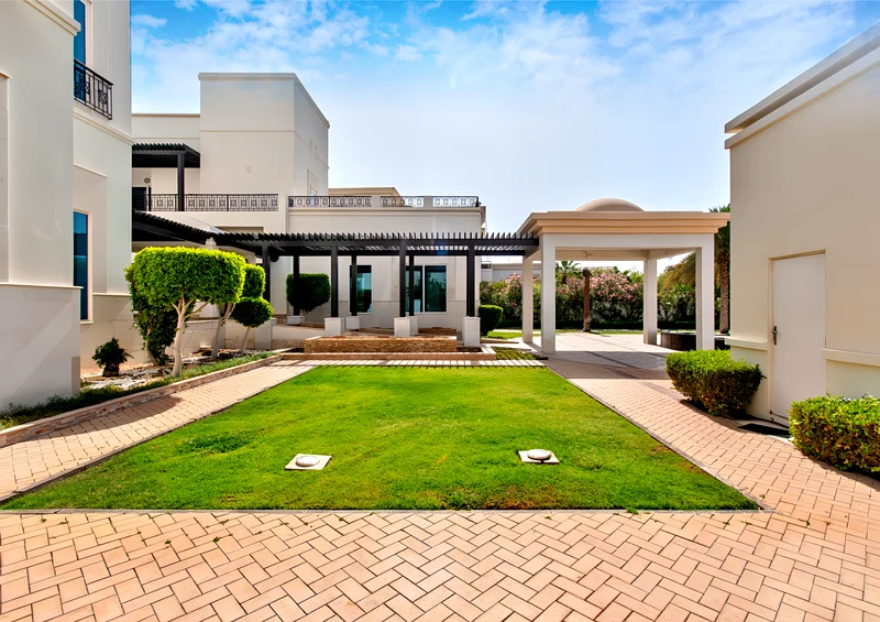 Spacious 7BR Golf View Villa | Premium Luxury Living62885278725378114