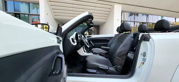 صورة 15 لـ 2019 Volkswagen BEETLE