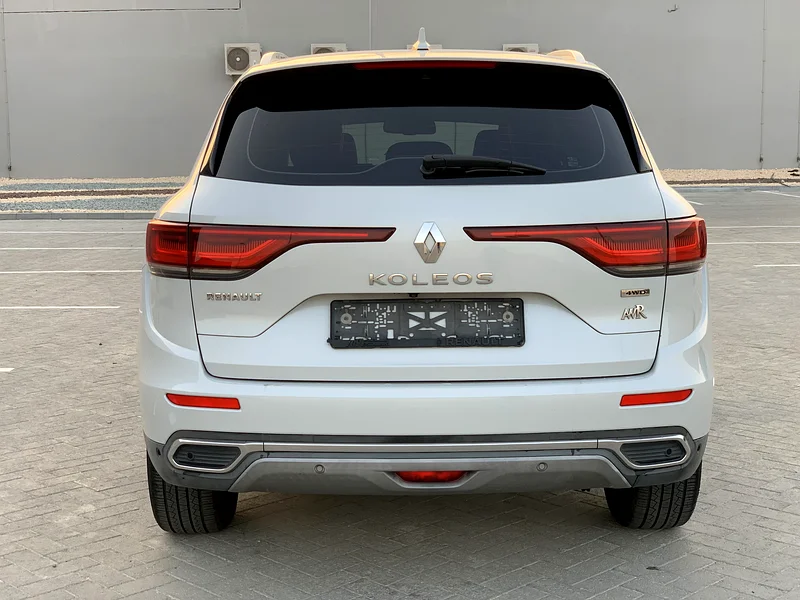 RENAULT KOLEOS
GCC
Model 2022
Full service done
135000km
Full option
*Heated and cooled seats62929645687042114