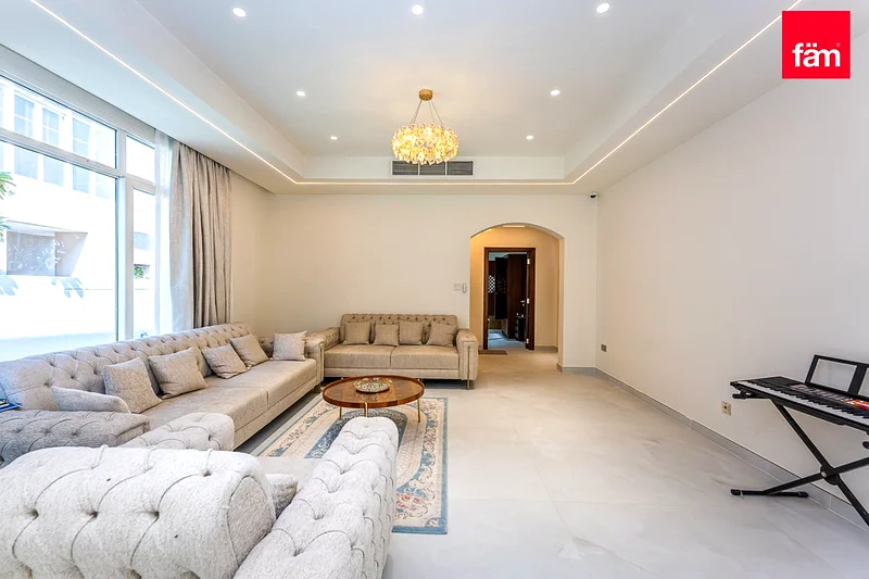Vastu | Fully renovated | Gated Community63978244495619113