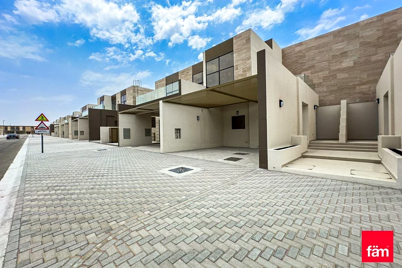 Brand New I Spacious 3BR+Maid | New Community63747810406658110