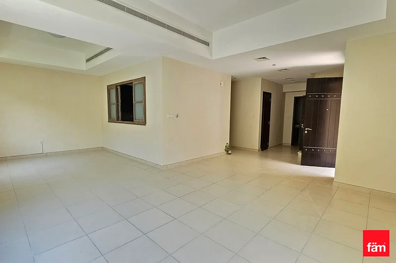 شاغر - جاهز - نوع 3E - واسع - مشرق62937619083650114
