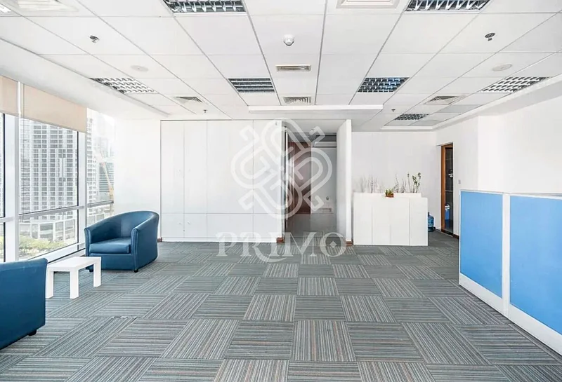 Vacant | Two Parking Spaces | LLC License63196618737154111