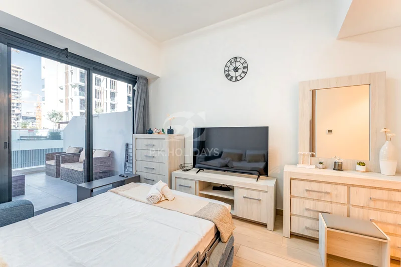 New Studio Azizi Meydan | All Bills Inclusive | Big Balcony63832411459075111