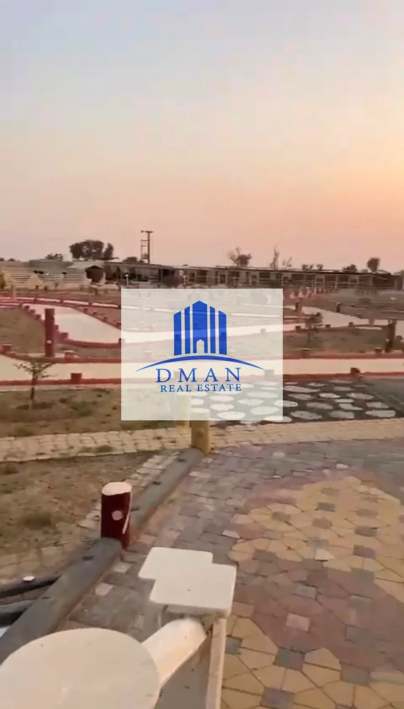 للبيع مزرعة وبيت ريفي جميل في المدام63183237857921112