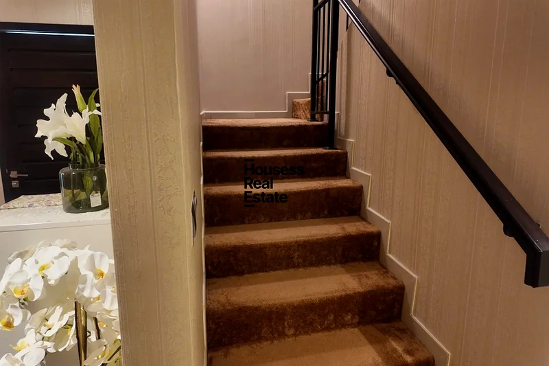 External Storage | Renovated | Vacant63741620039809113