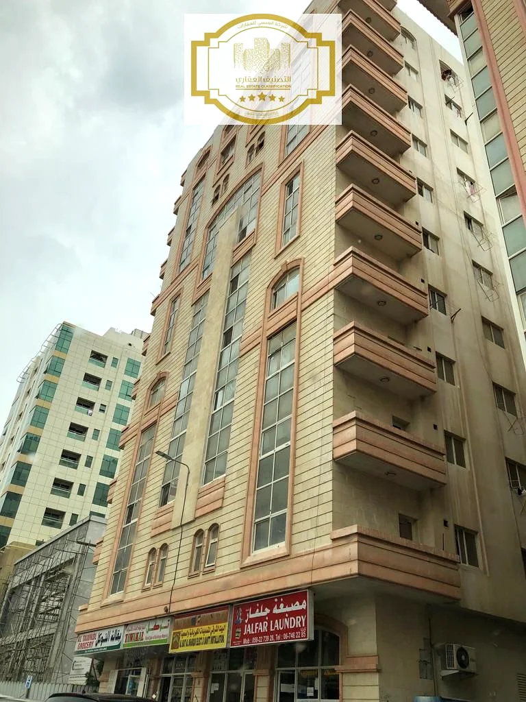 مبنى للبيع، ملكية تامة لجميع الجنسيات، أرضي + 10 طوابق، بدخل 10٪63194578732291113