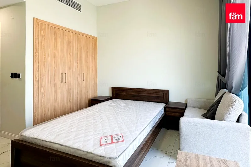 Vacant | Fully Furnished | Near Metro | 12 cheques62890343299585113