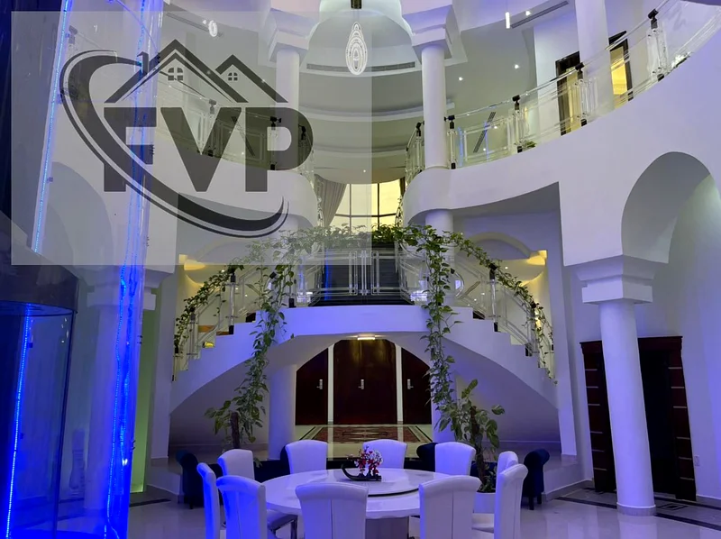 Luxurious Mansion | Full Lake View | Fully Furnished62885278748290111
