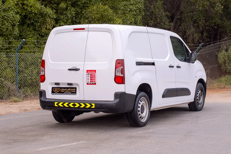 2022 | Peugeot Partner | Std-Roof Delivery Van | GCC Specs | Ref#P1954162930628202754112