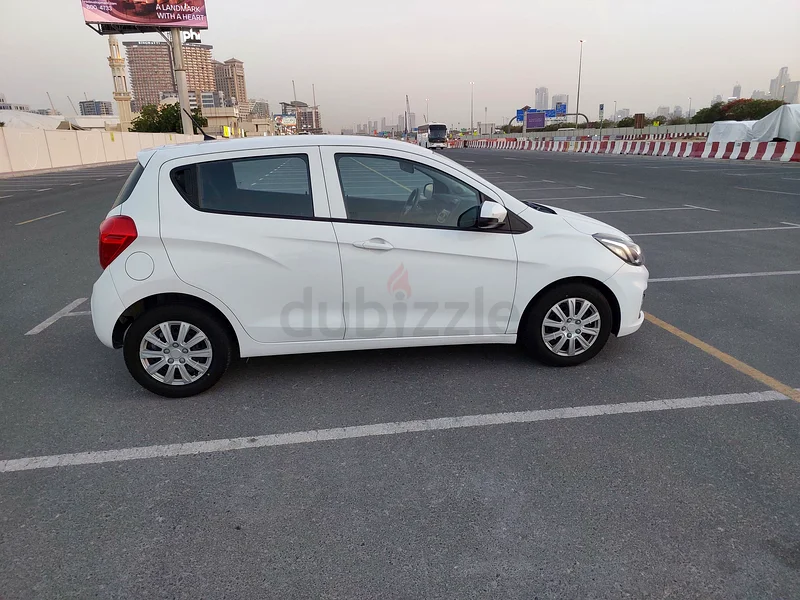 Chevrolet spark 2019 1.5 gcc specs 99000 km! Only63173846278659114