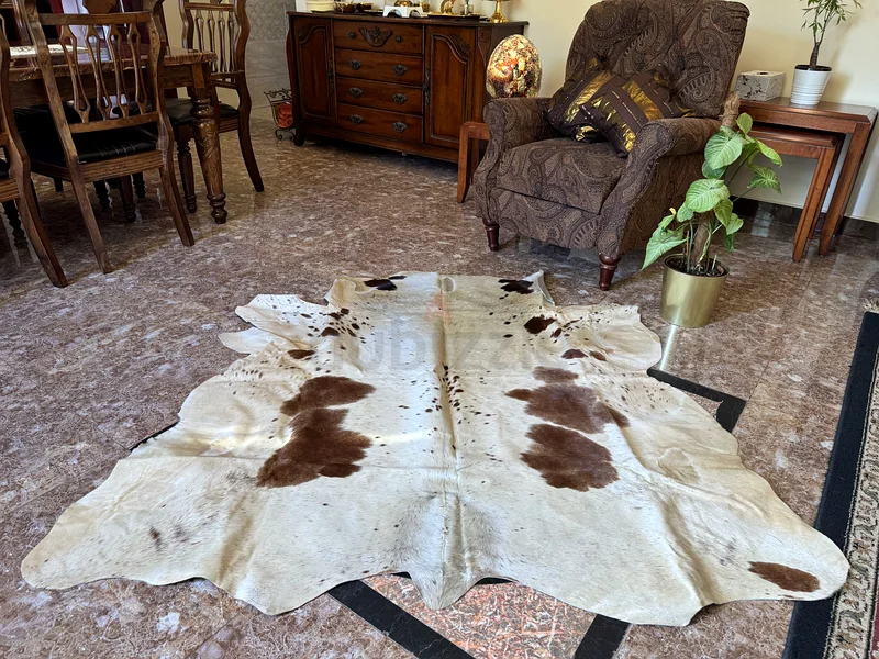 Cow hide rug63220318904195111