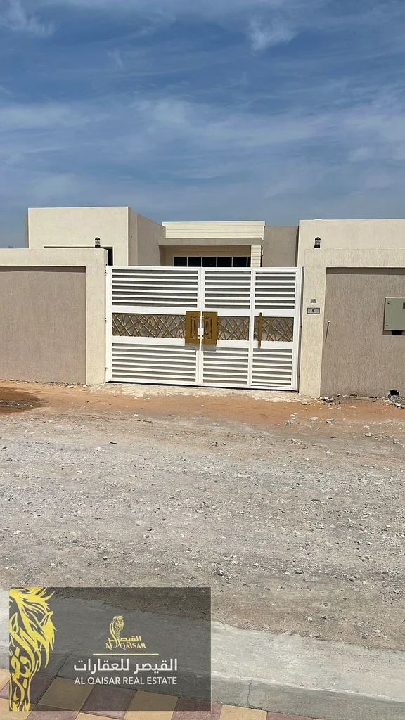 High-end villa for sale in Seih Al Ghubb - Ras Al Khaimah (GCC nationals only)63855898803457112