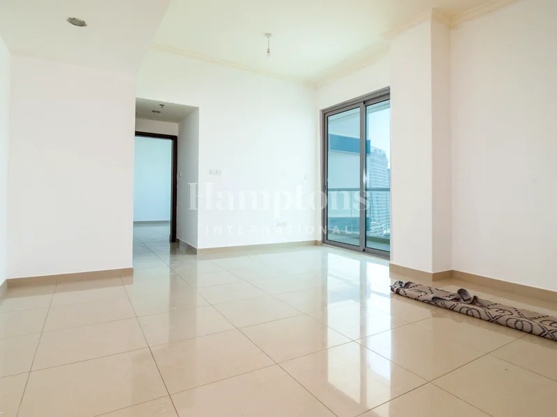 Exclusive | Big Layout | Partial Canal View63277681326209111