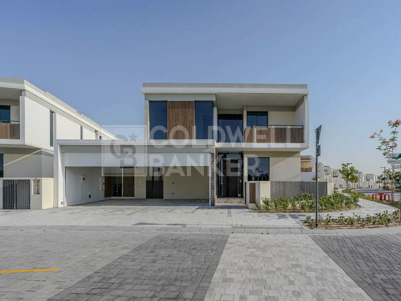 Huge Plot | Swimming Pool | Upgraded63930520144897110
