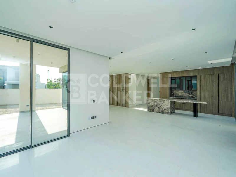 Huge Plot | Swimming Pool | Upgraded63930520144897112