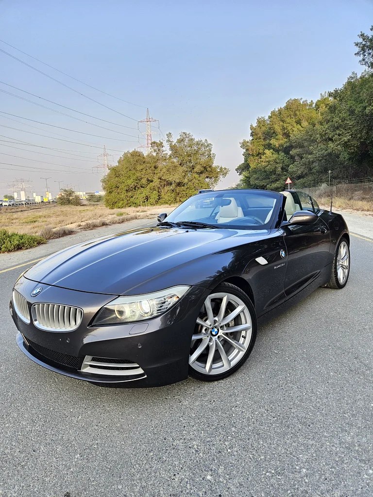 BMW Z4 Sdrive35i V6 Twin-Turbo | GCC Specifications | No Accidents!63228787331585111