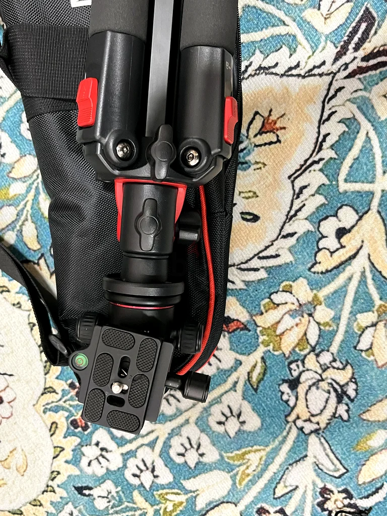 NEEWER 79 Inch Tripod Monopod with Center Column aSturdy and Reliable Neewer Camera Tripod for Sale!63241664584193111