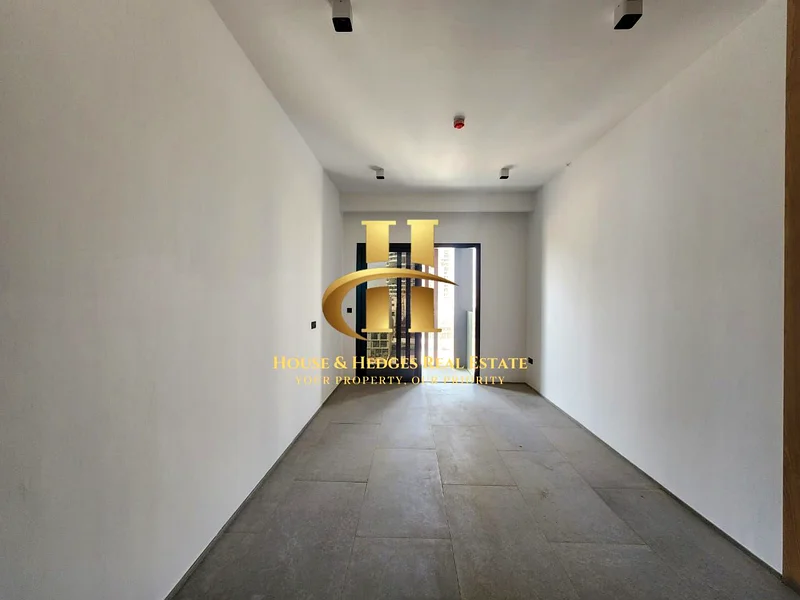 عرض ساخن | جديد بالكامل | شقة بغرفة نوم واحدة مع غرفة ملابس63788350274435113
