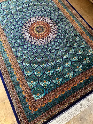 119 x 182 cm | new Beautiful Qom Design Fine Premium Machine Knot Persian Silk Carpet