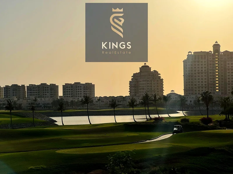 End Unit Prime Location Exceptional Upgrades with Scenic View63858776192899110