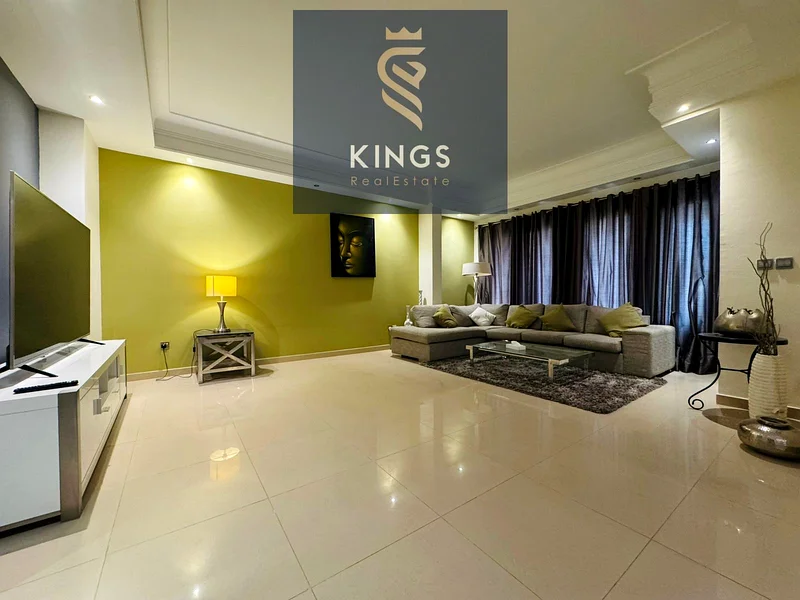 End Unit Prime Location Exceptional Upgrades with Scenic View63858776192899111