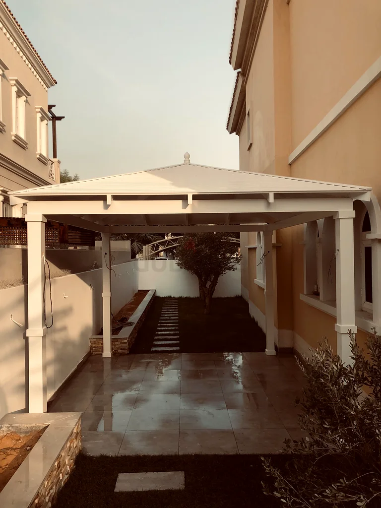 Wooden pergola and gazebo63220323631875112