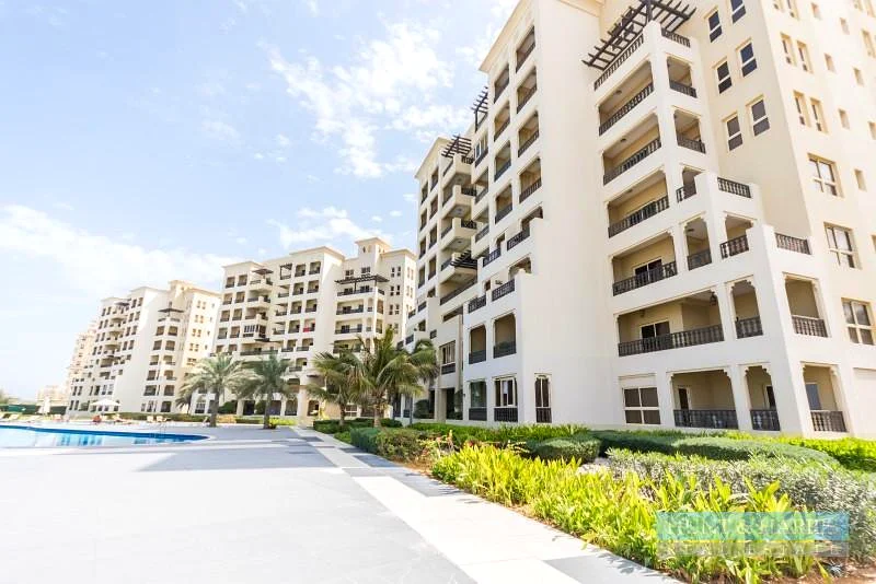 Spacious 3 Bedroom for Sale Al Hamra Village - Sea View63859833778946110