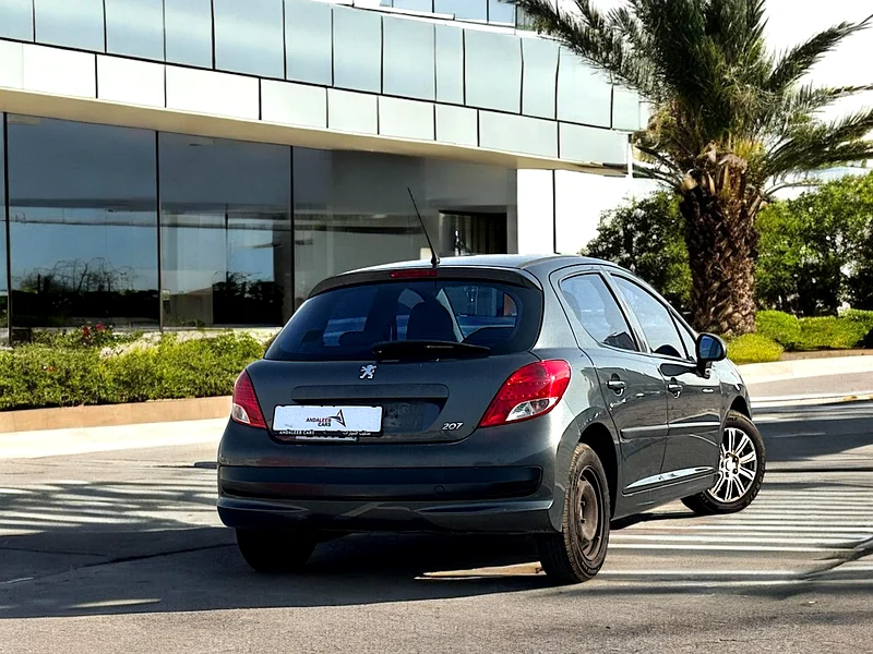 PEUGEOT 207 1.6 I4 |GCC | FUEL ECONOMY |LOW MILEAGE | |BUDGET CAR62930627985923114