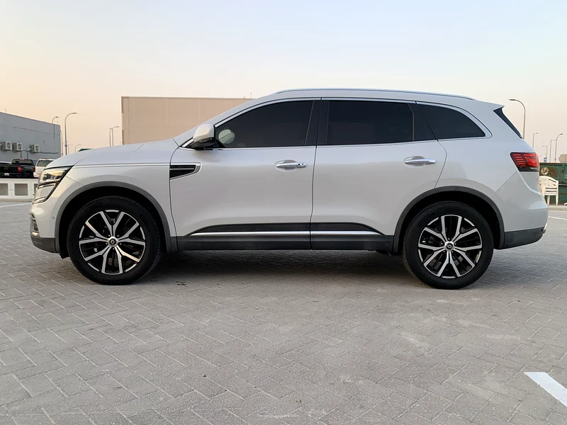 RENAULT KOLEOS
GCC
Model 2022
Full service done
135000km
Full option
*Heated and cooled seats62929645687042112