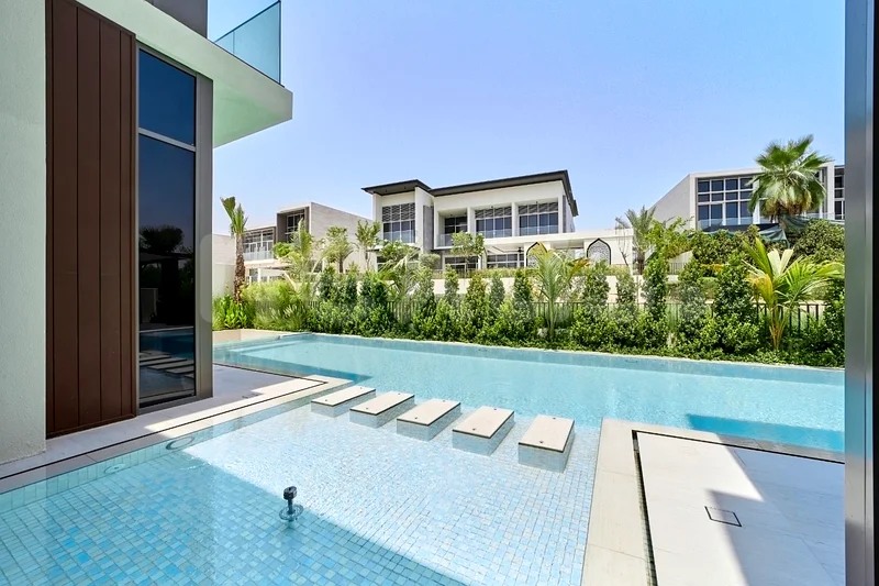 Luxury Living | Park View | Private Pool63754324491651112