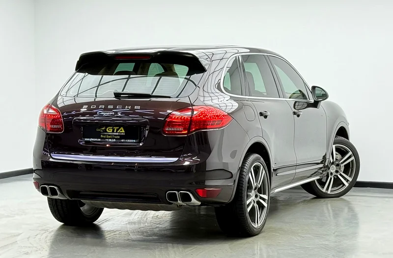 2014 Porsche Cayenne S V8, Porsche Service History, Sport Chrono Package, GCC63168969324034113