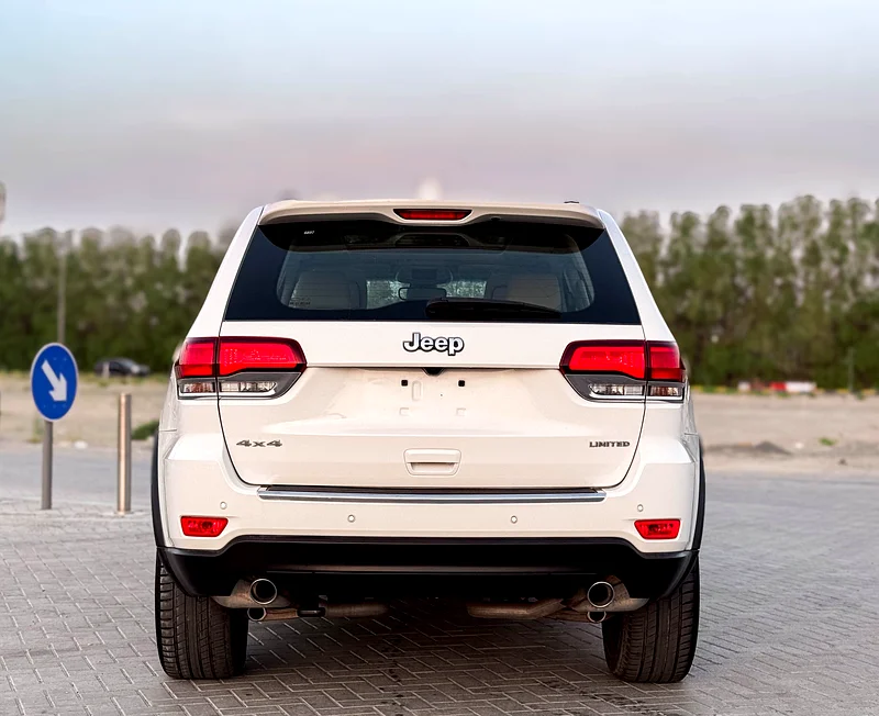 Jeep Grand Cherokee Limited 3.6 L | 2021 Model, GCC | Excellent Condition | P.M 1,36763225697678851113
