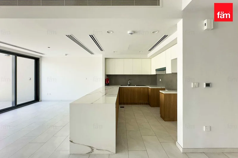 well maintained / ready / call now63736431464706113