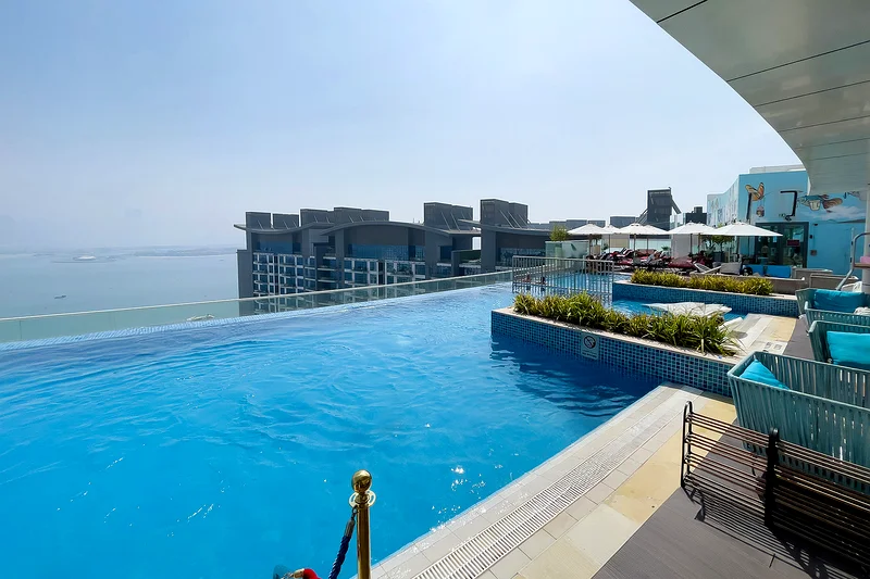 🔥Hot Offer🔥 Elegant Beachside Studio in Prime Palm Location63832616790145111