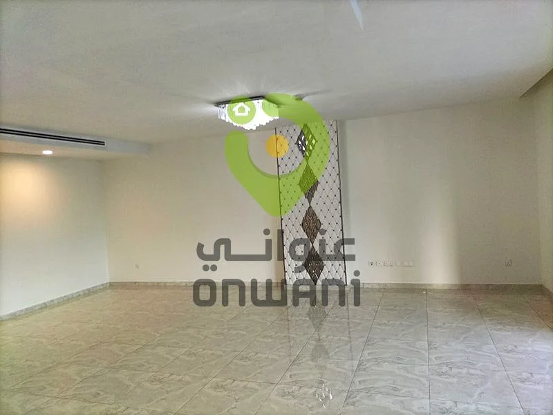 GARDEN OVERLOOKING◆CENTRAL LOCATION◆SERENE LIVING ENVIRONMENT63183225618433111