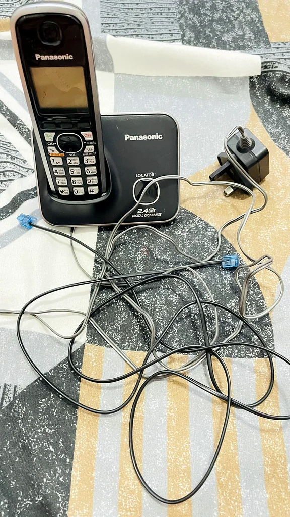 هاتف باناسونيك الأرضي63264095713666110