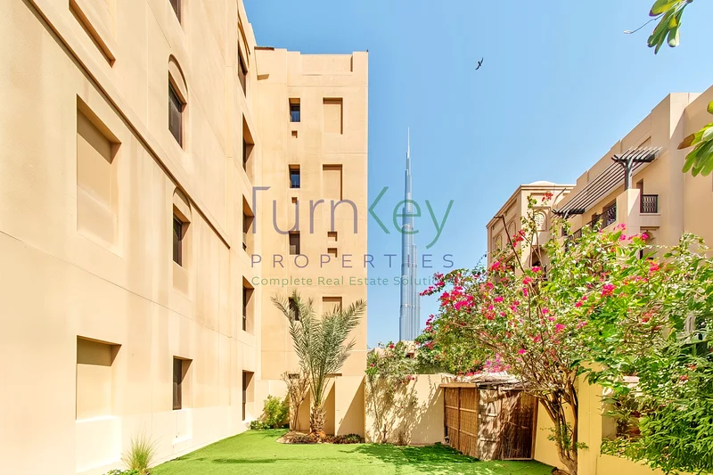شقة جميلة مكونة من غرفتي نوم + حديقة كبيرة | غير مؤثثة | إطلالة على برج خليفة63771814883843110