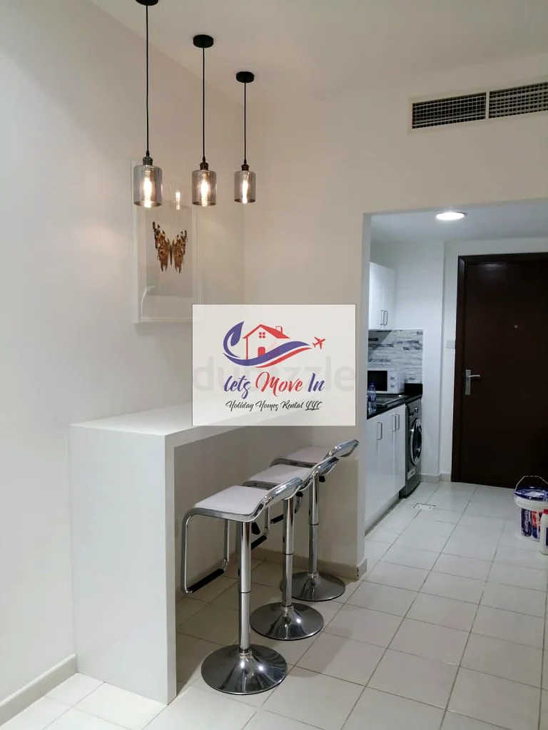 Landmark Living on The Avenue. Nearby Union Coop and Main Bus Station...62864403894274112
