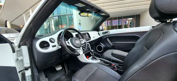 صورة 16 لـ 2019 Volkswagen BEETLE