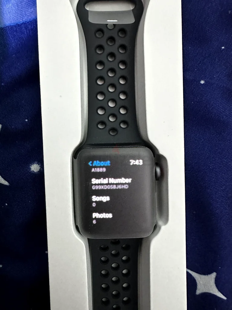 Apple watch series3 nike edition 38mm space gray new not used before with new battery 100%63166176428675111