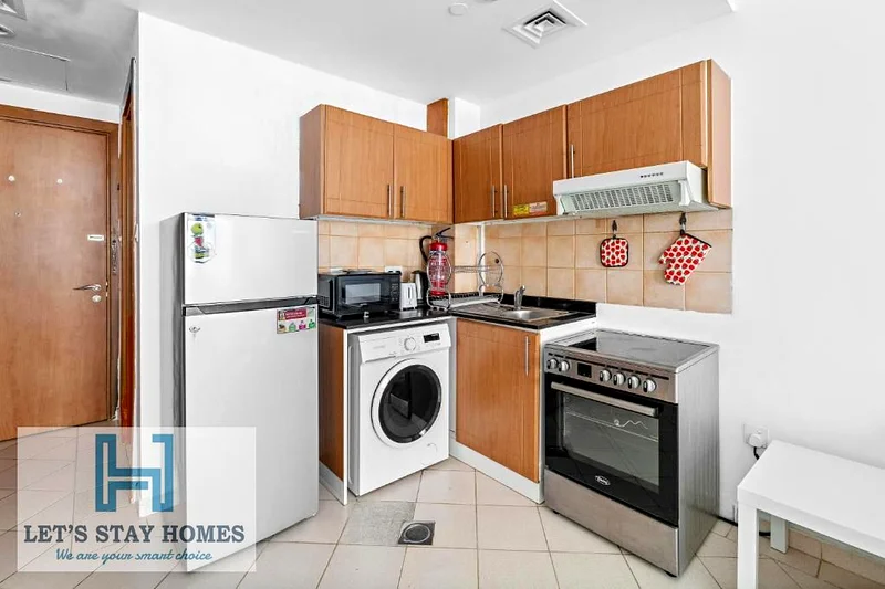 Cheapest studio, furnished, with kitchen, metro, prime location, free housekeeping63168979849217113