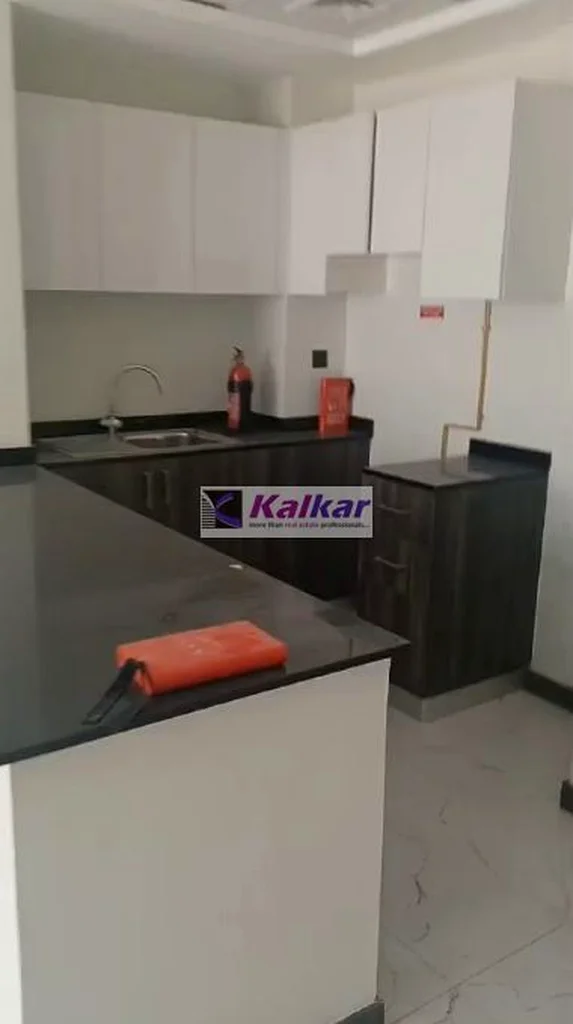 غرفة نوم واحدة كبيرة | غير مفروشة | رukan63267714641026112