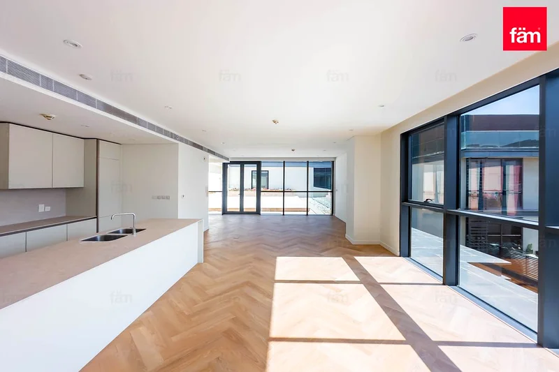 Spacious | 4 bedrooms Duplex I Pool views63948597814657113