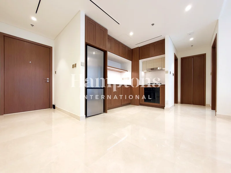 Semi-Furnished | Street View | Priced to Go63733794556419114