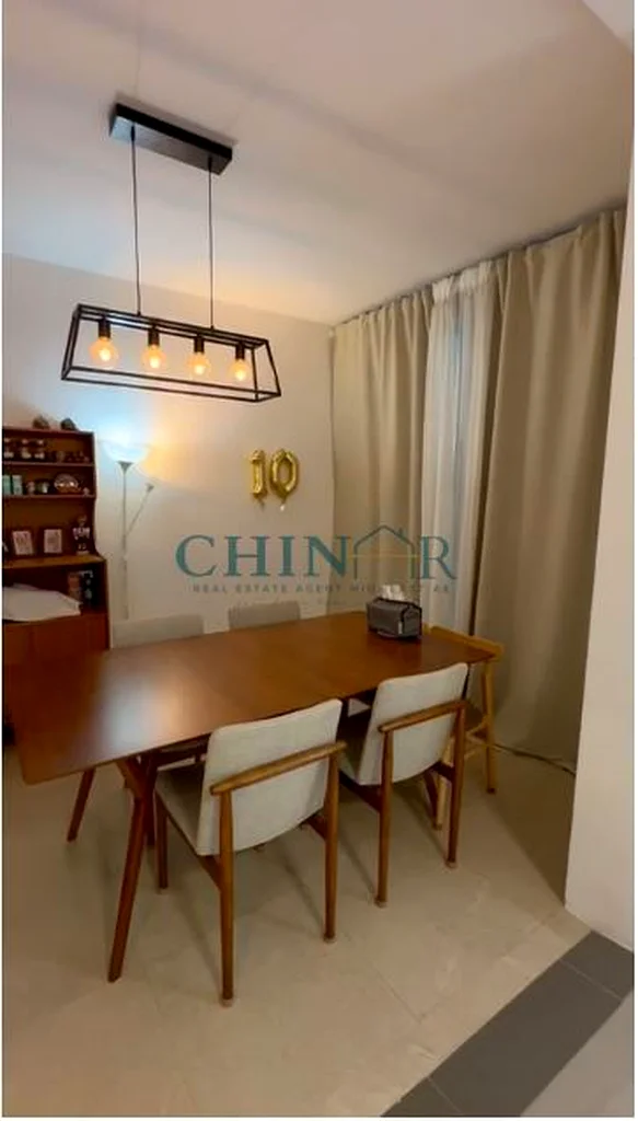 Premium 2-Bedroom Townhouse +Maidroom | Extended Kitchen |Single Row63173496775169114